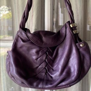 B. Makowsky purple leather shoulder handbag